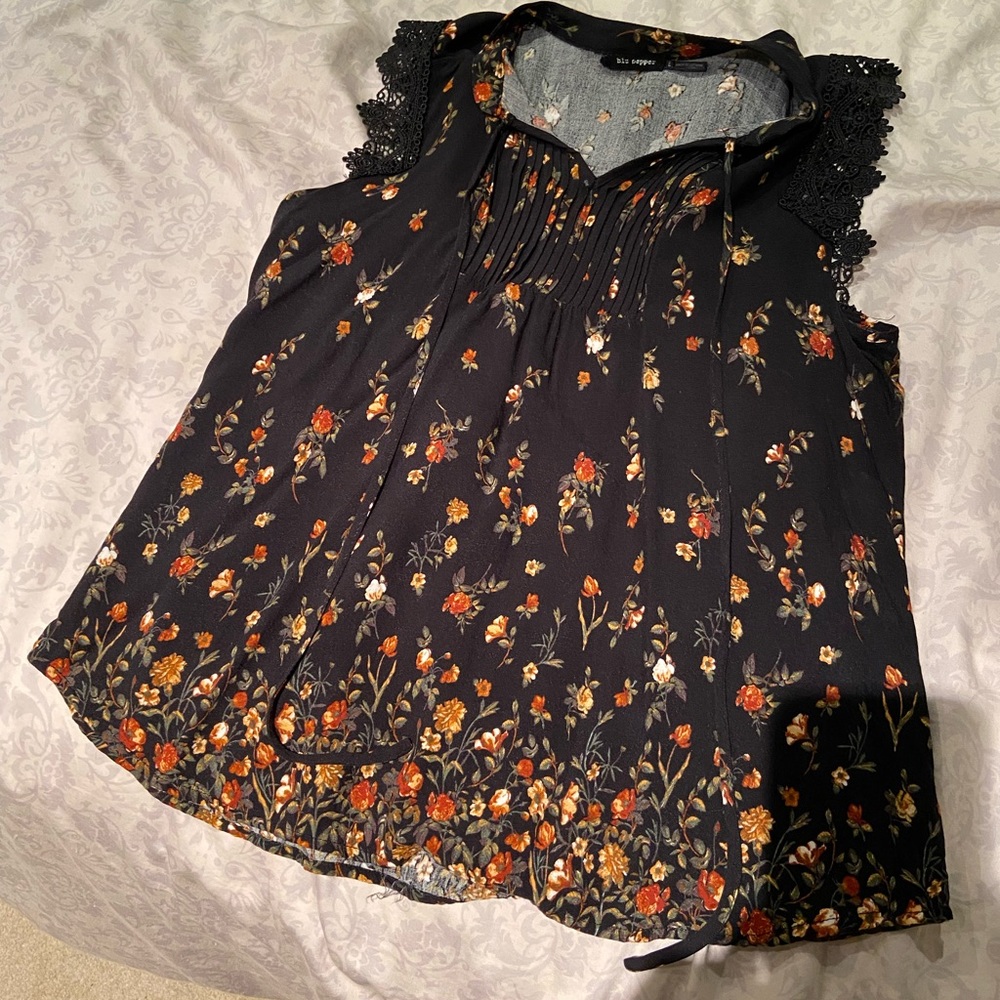 Blu Pepper Large tank top